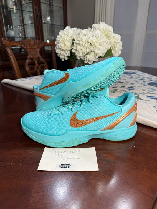Kobe 6 Protro Jalen Brunson Statue of Liberty