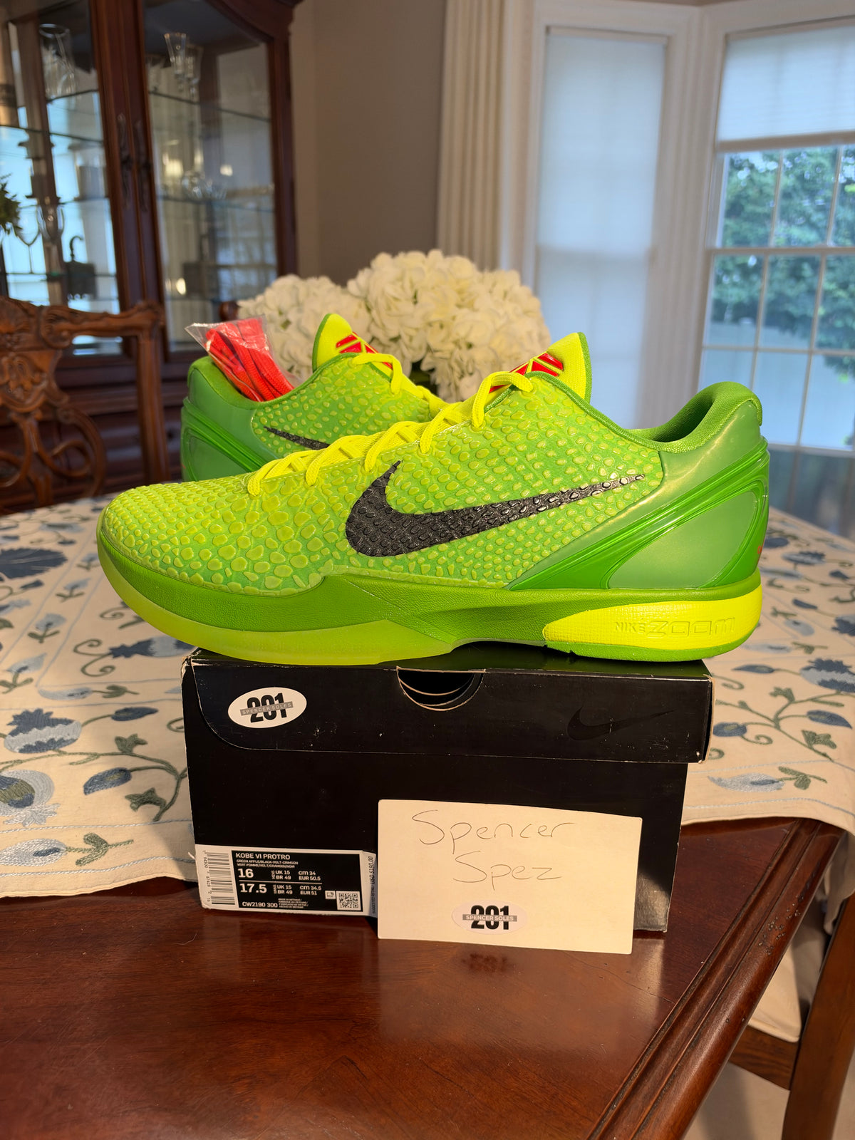 Kobe 6 Protro Grinch