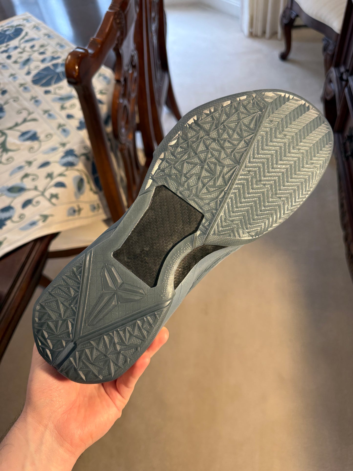 Kobe 7 Fade to Black