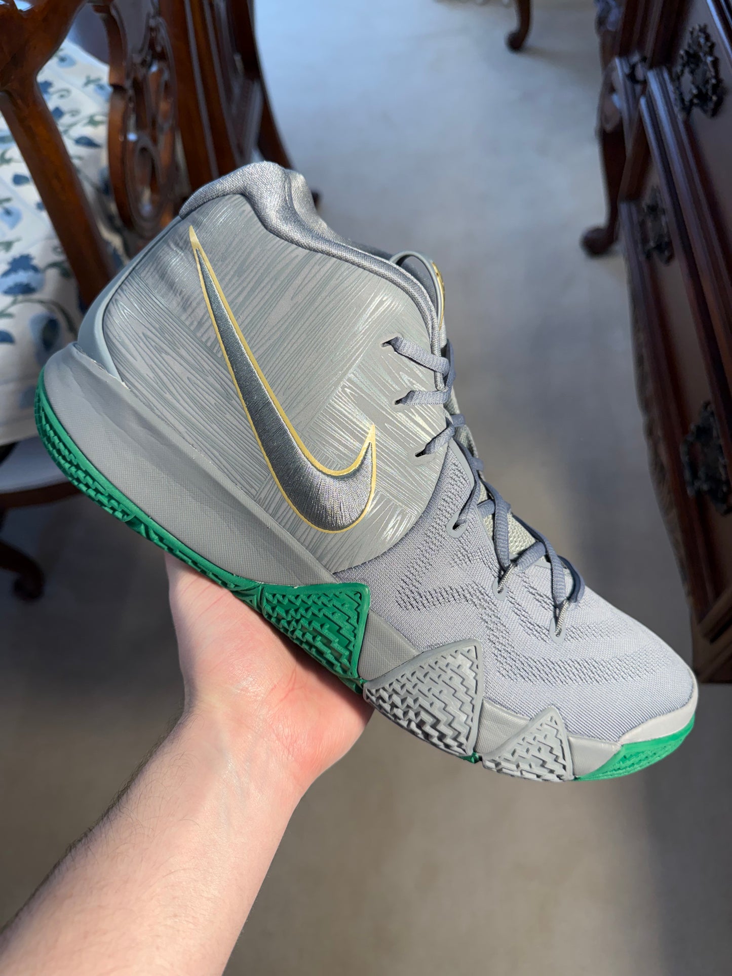 Kyrie 4 City Guardians