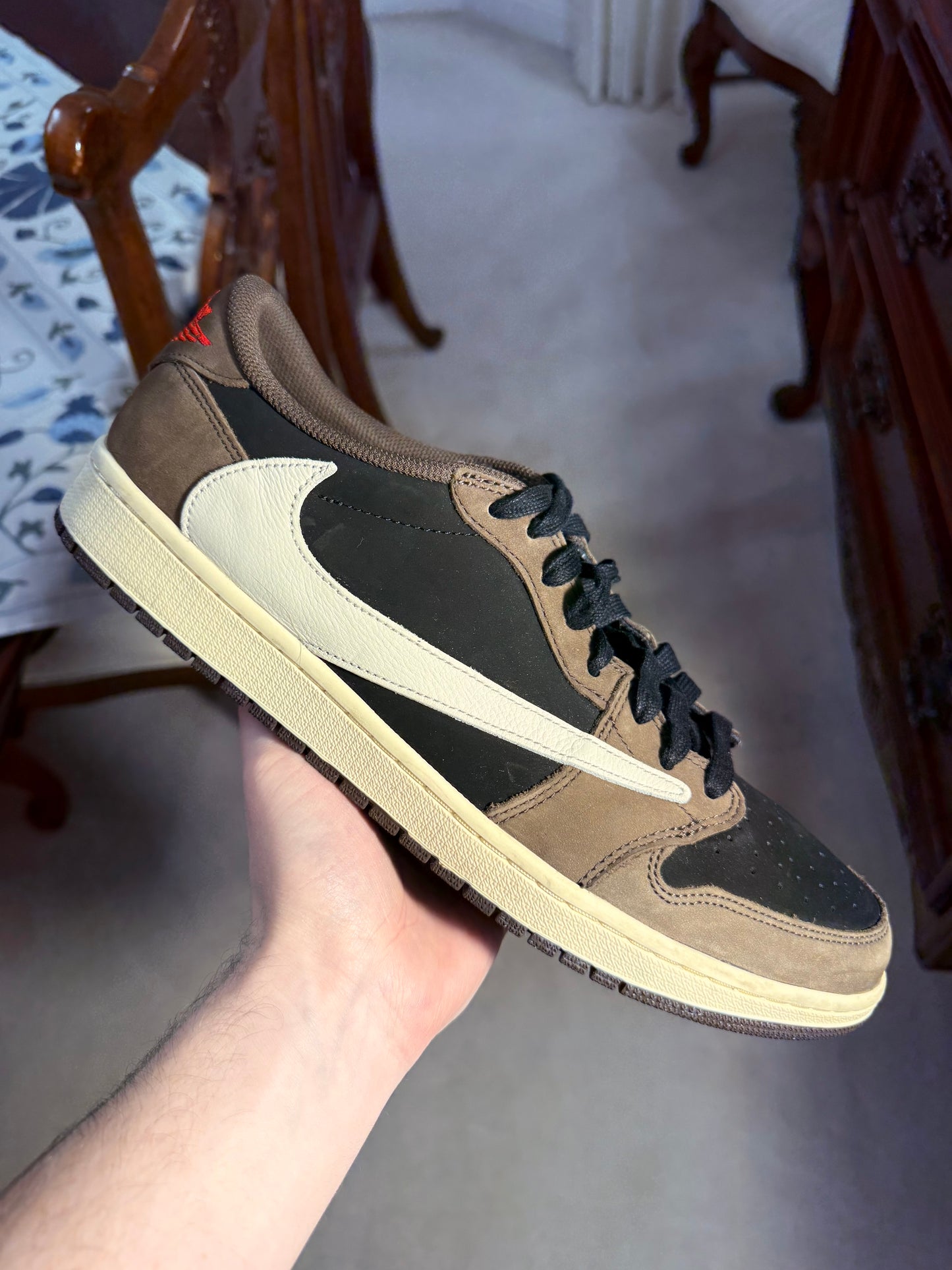 Jordan Retro 1 Low Travis Scott Mocha