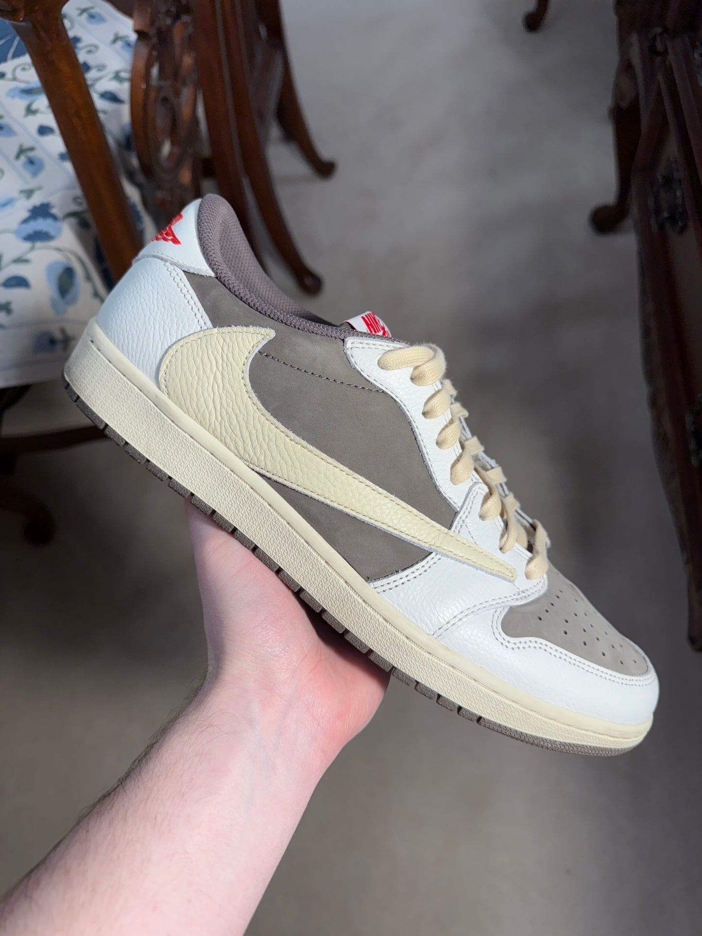 Jordan Retro 1 Low Travis Scott Reverse Mocha