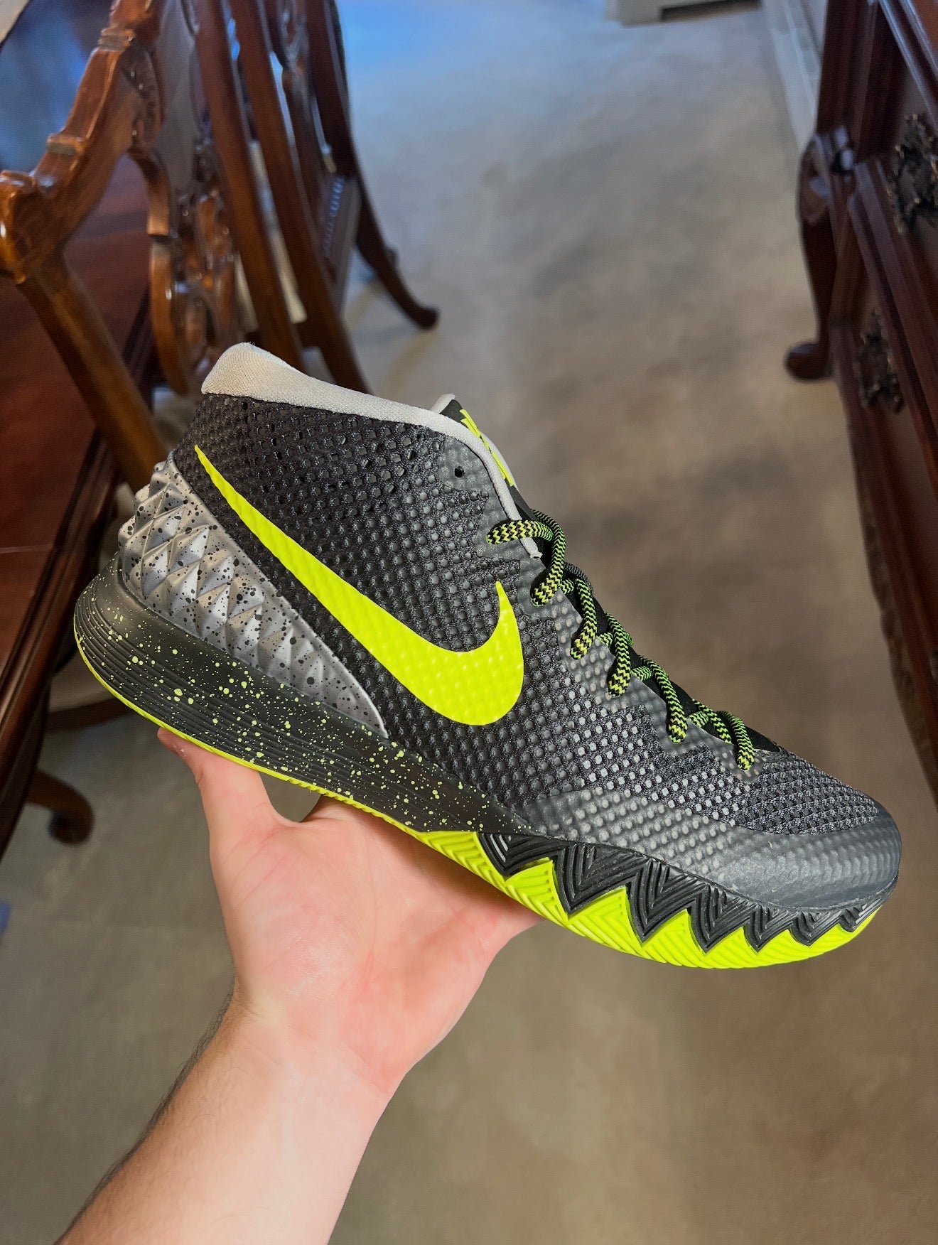 Kyrie 1 iD