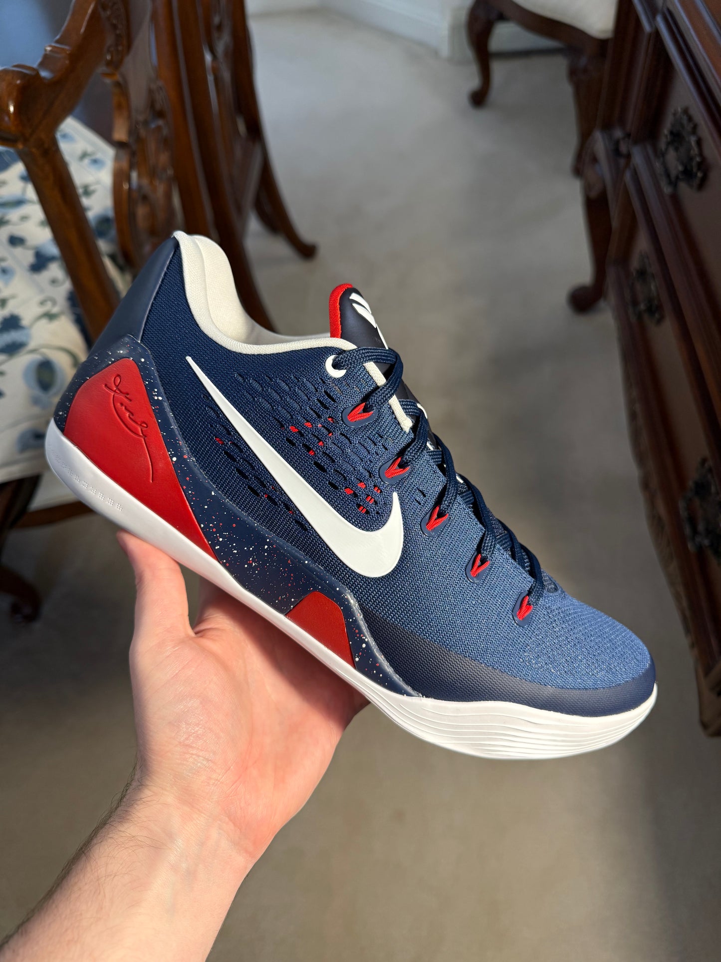 Kobe 9 EM Low Protro UConn PE Blue