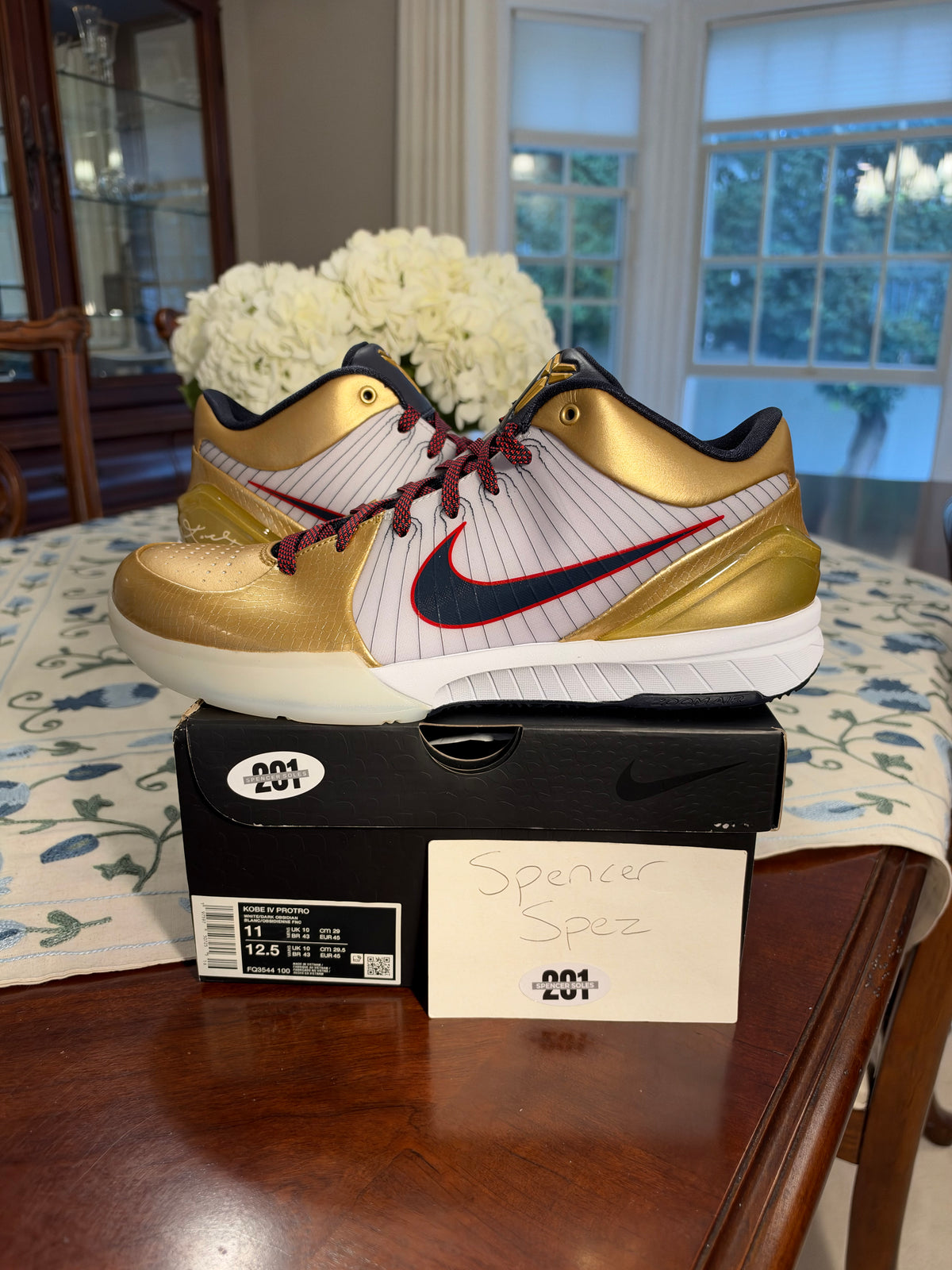 Kobe 4 Protro Gold Medal
