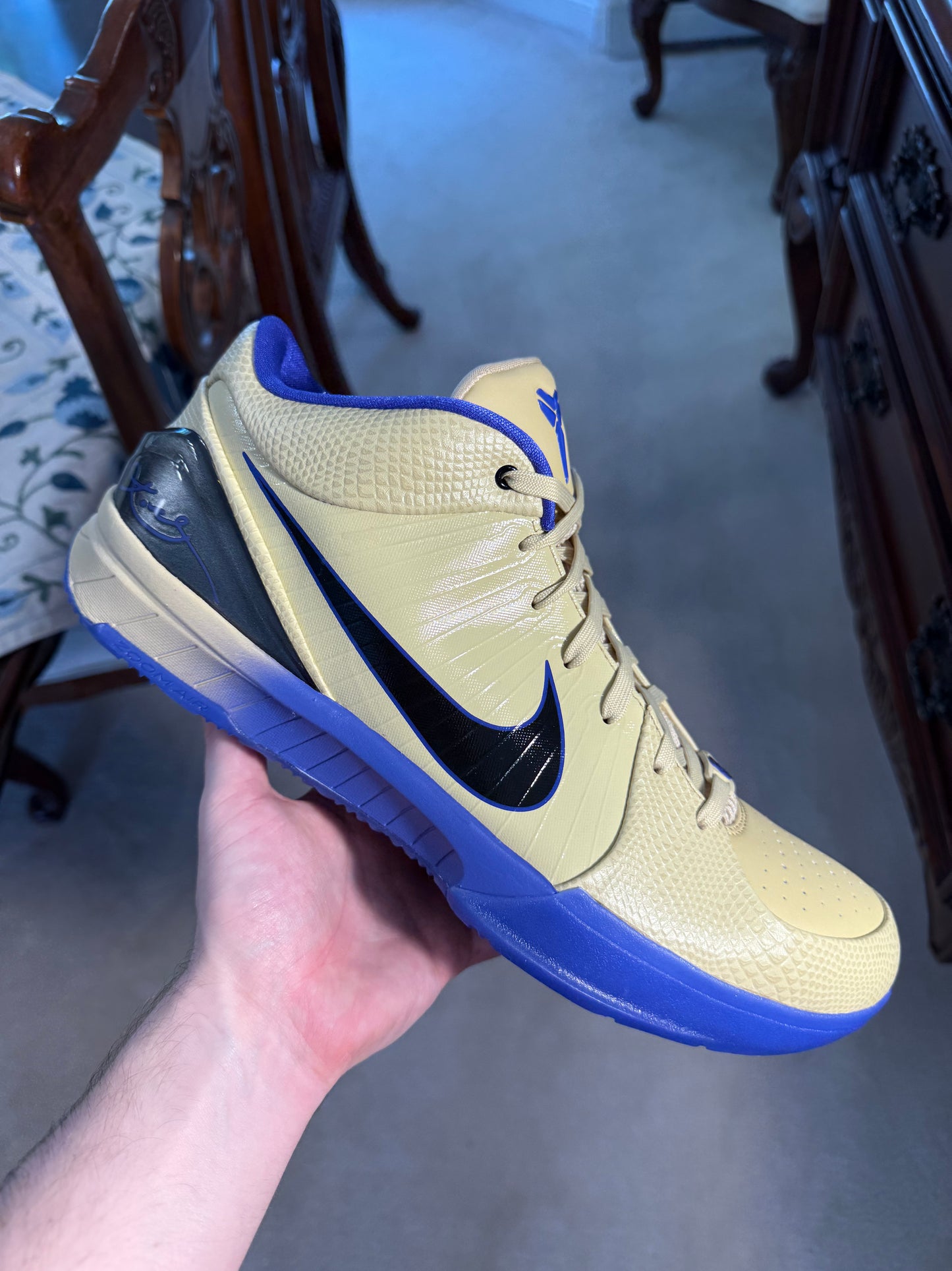 Kobe 4 Protro FC Barcelona
