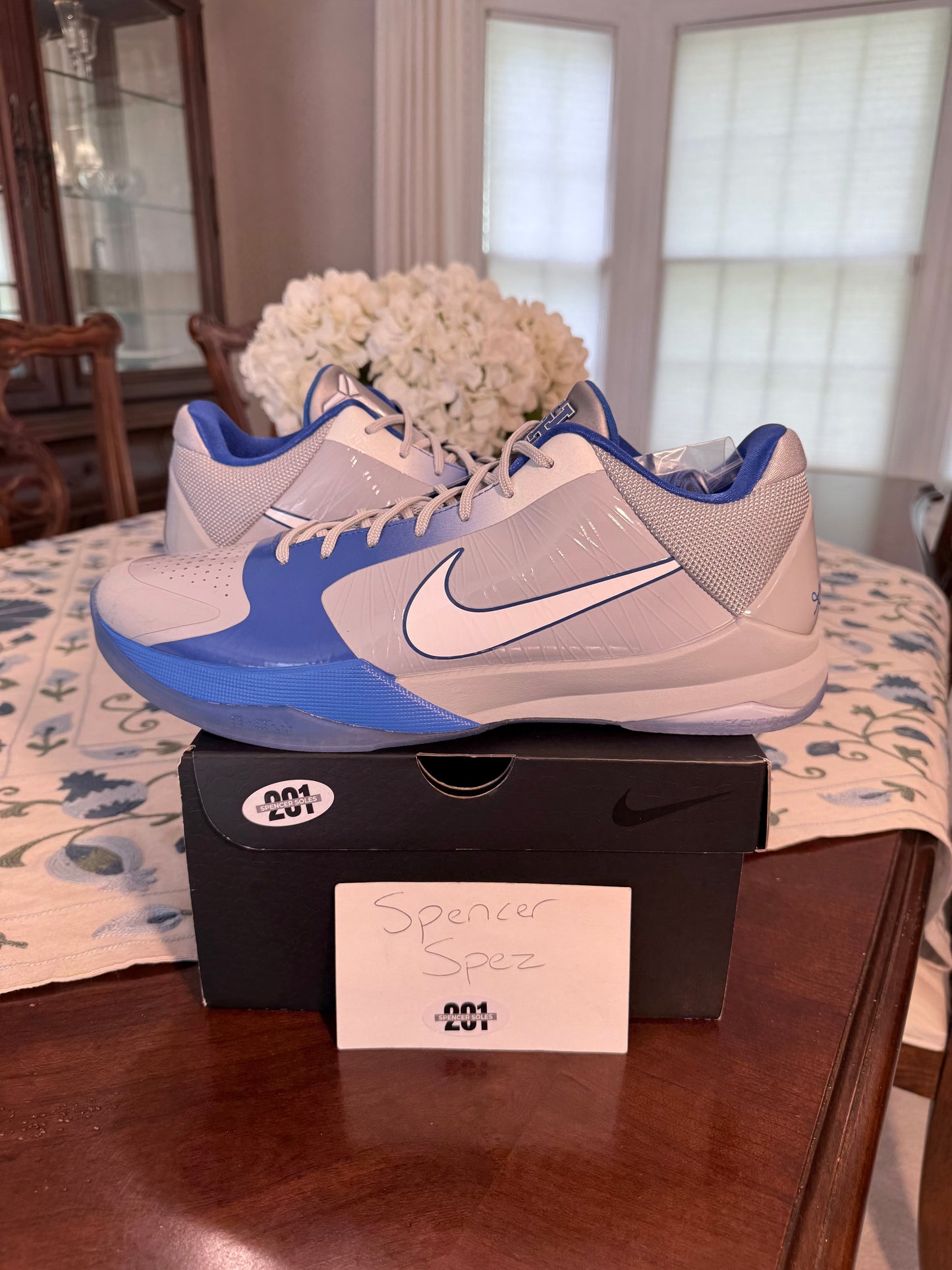 Kobe 5 Protro Kentucky PE Gray