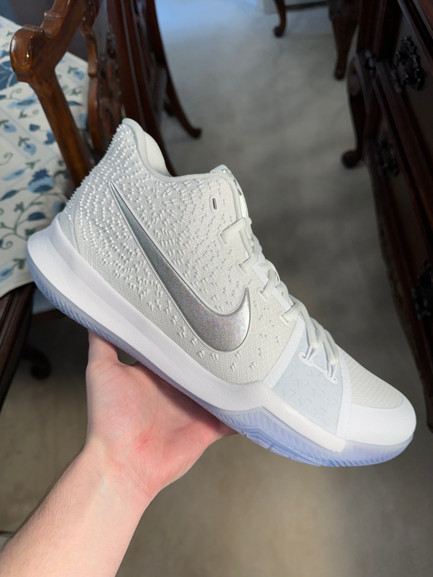 Kyrie 3 White Chrome