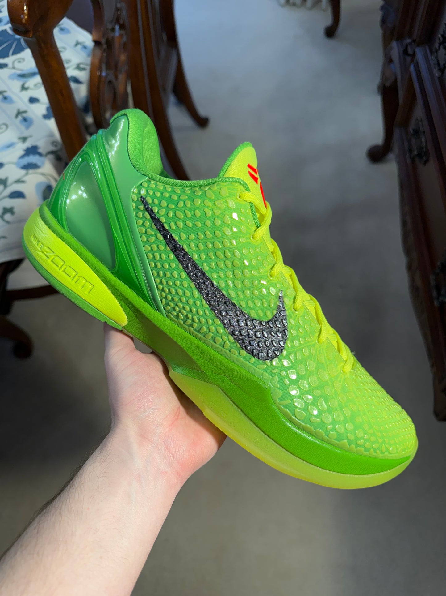 Kobe 6 Protro Grinch