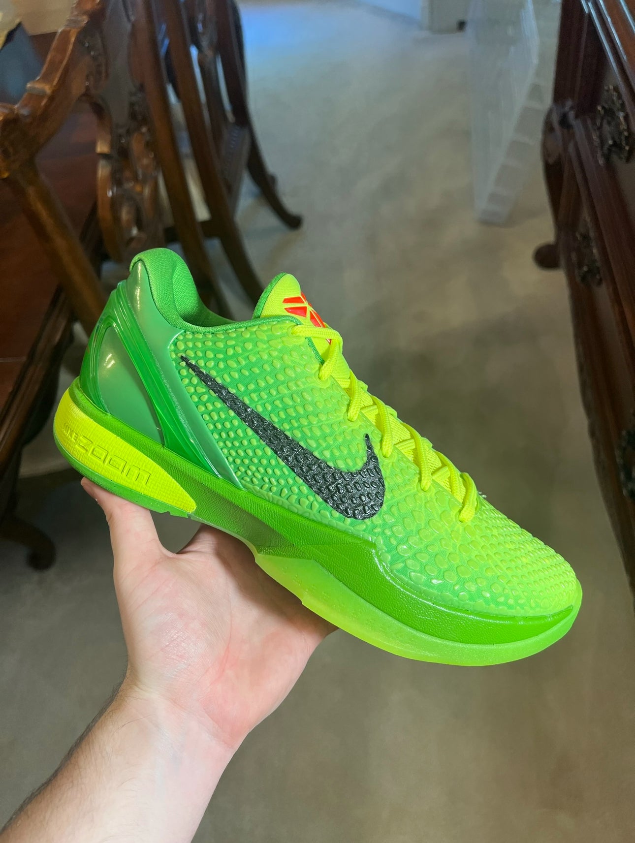 Kobe 6 Protro Grinch