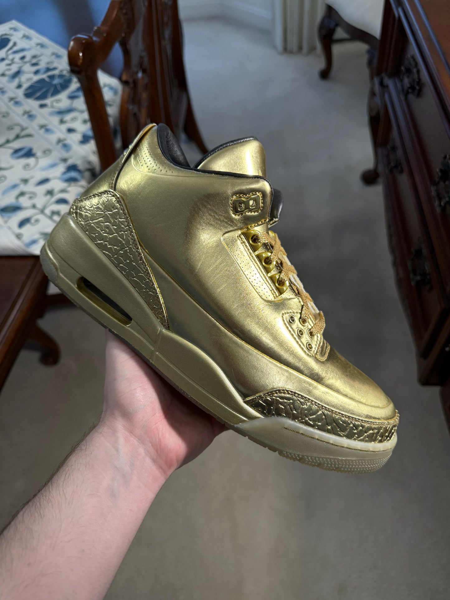 Jordan Retro 3 Usher All-Gold PE