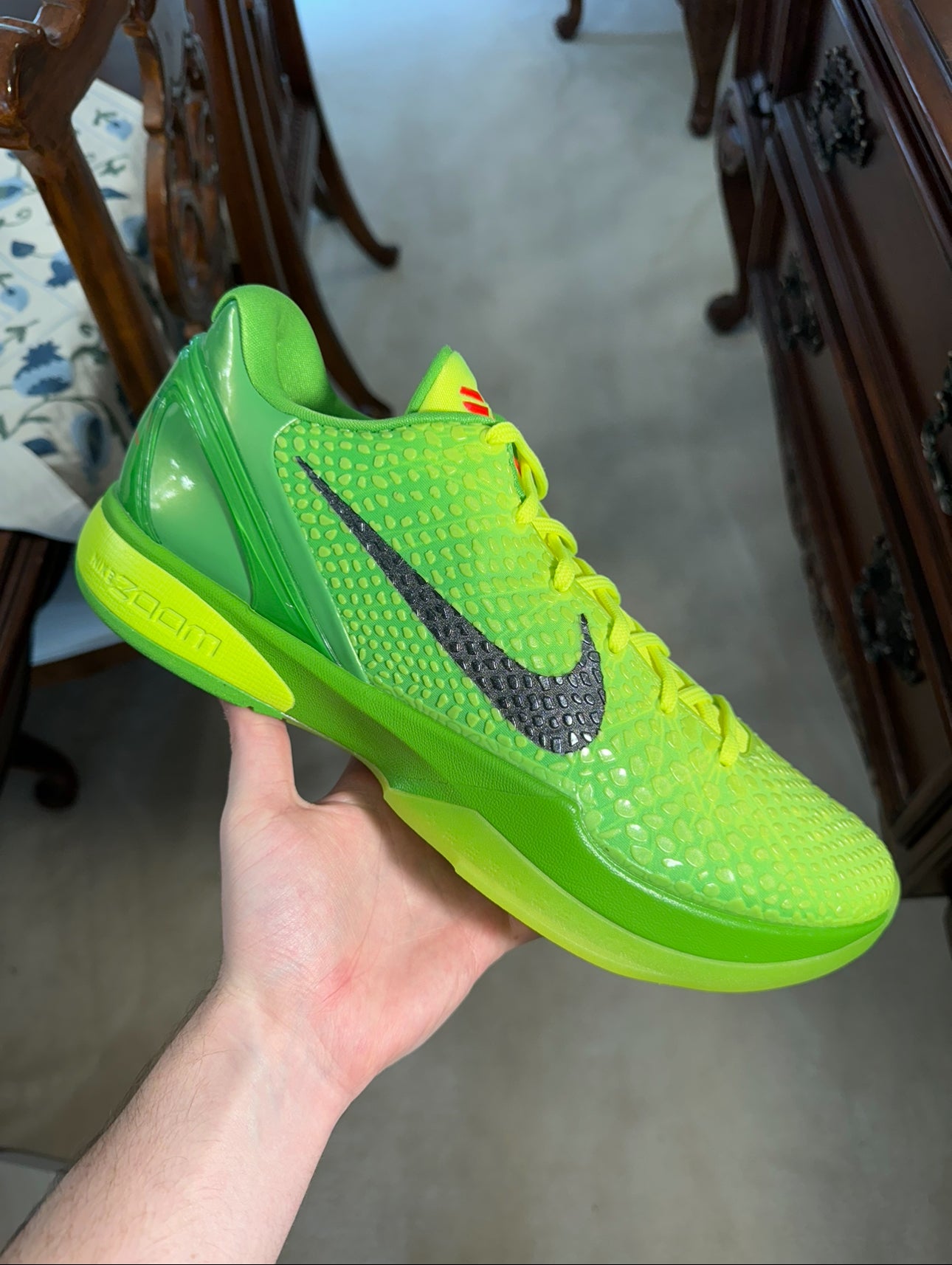 Kobe 6 Protro Grinch