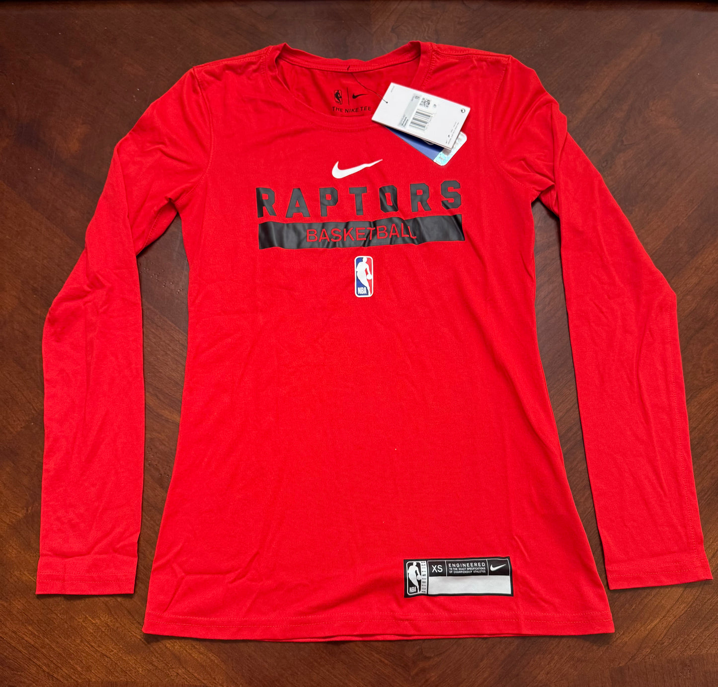 Nike NBA Toronto Raptors Team Issued Long Sleeve Shirt Women’s