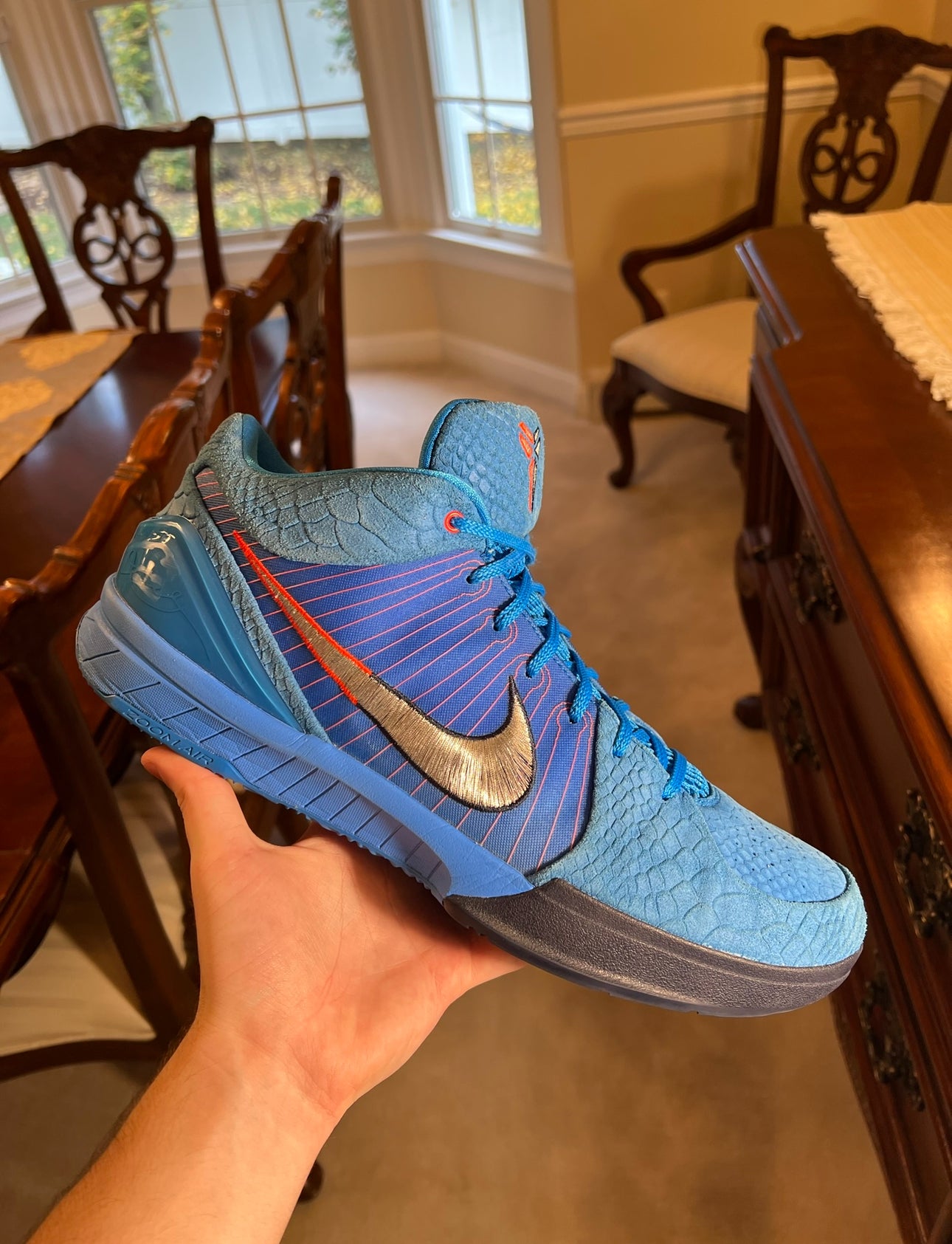 Luka doncic kobe 4 best sale