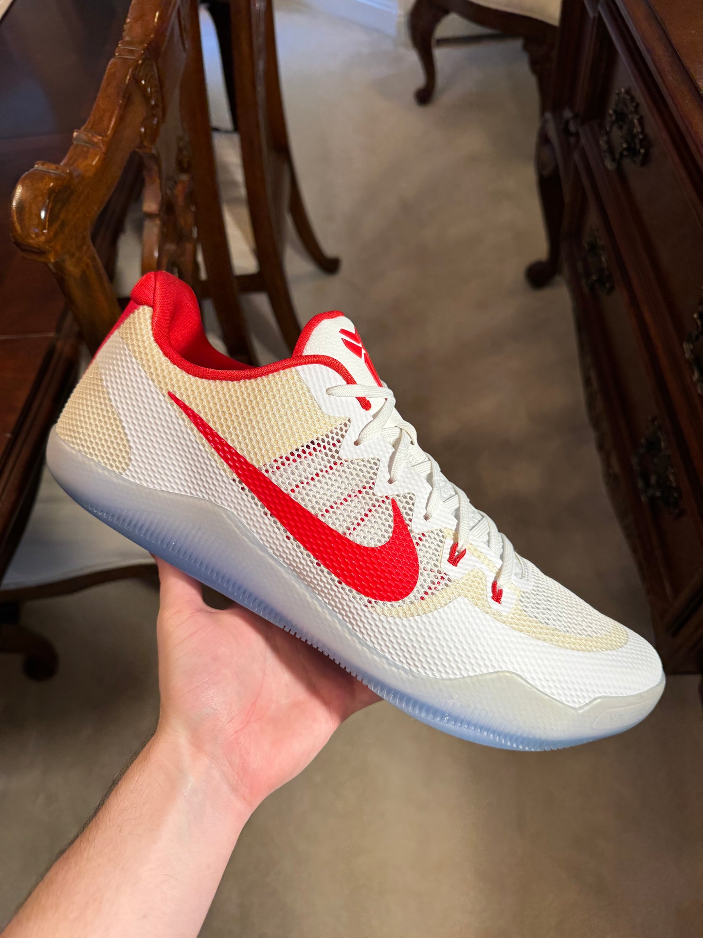 Kobe 11 TB White Gym Red