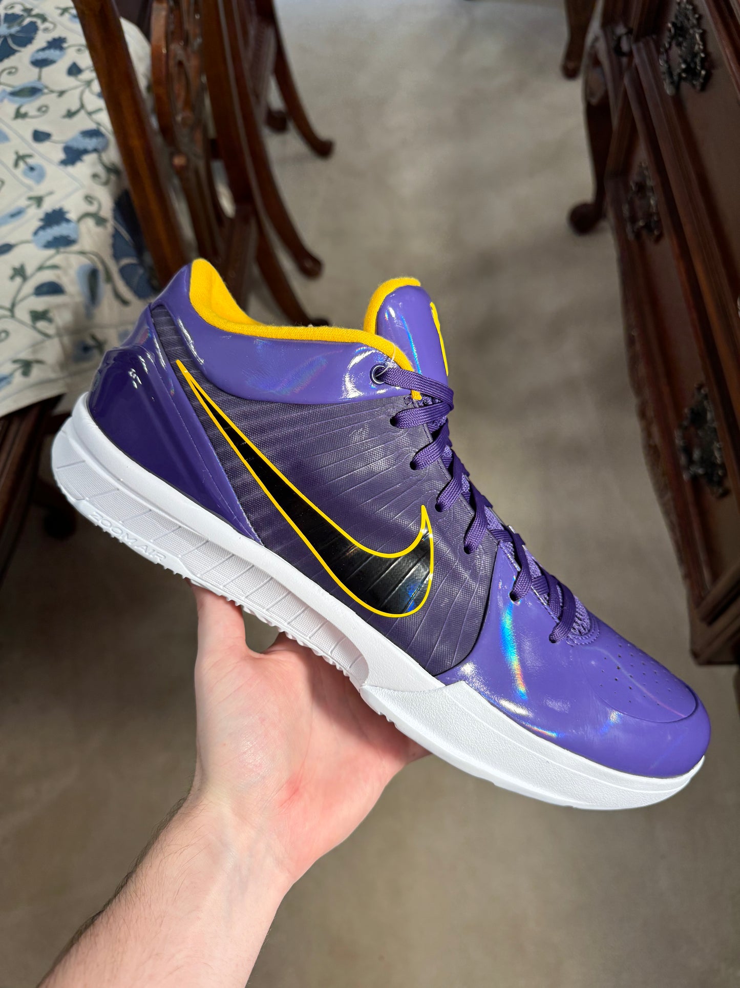 Kobe 4 Protro Undefeated Lakers